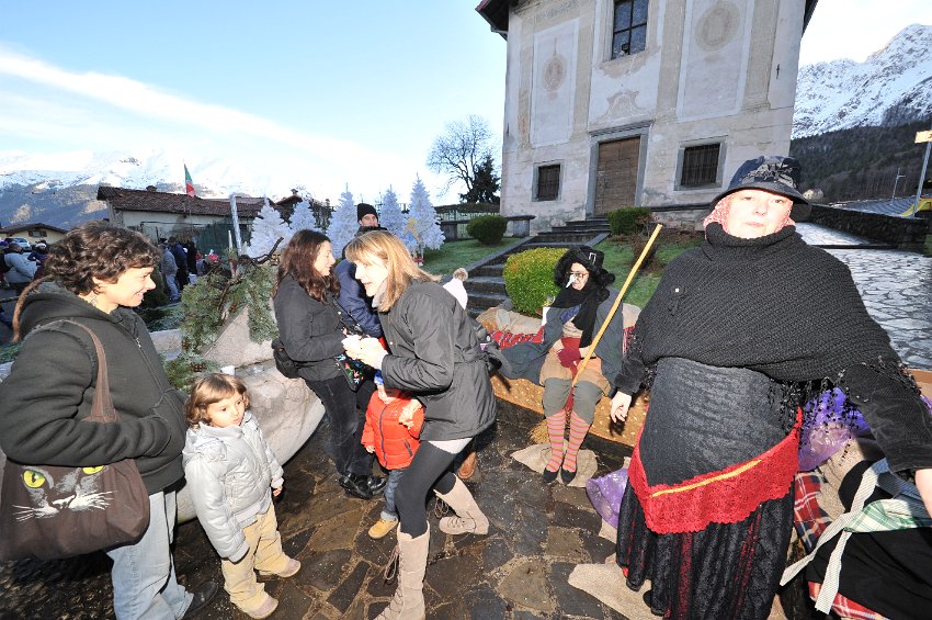 042 La Befana in Grimoldo a Oltre il Colle.JPG